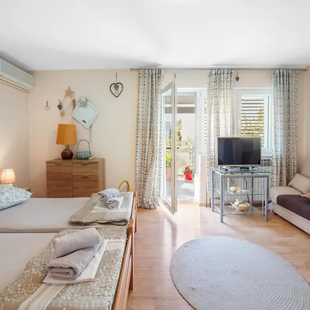 Nena - One Bedroom With A Balcony Matea A1 Apartament Brodarica (Sibenik-Knin)
