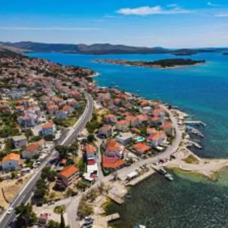 Apartmán Apartment In Brodarica Near Beach & Krka Park