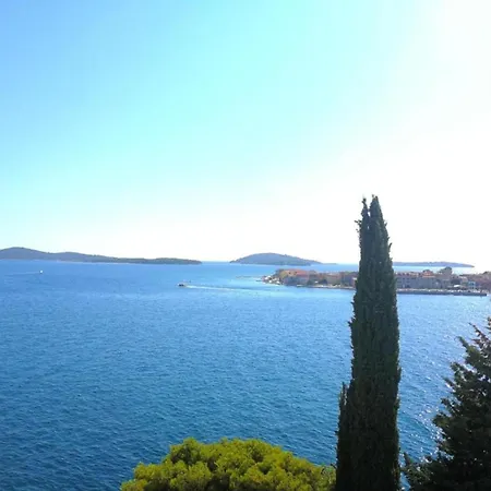 Apartment In Brodarica Near Beach & Krka Park Apartmán Brodarica (Sibenik-Knin)