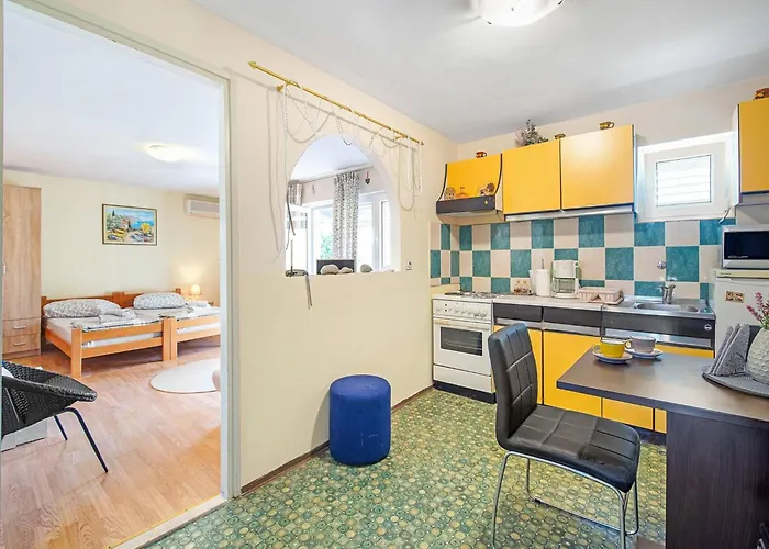 Apartment In Brodarica Near Beach & Krka Park * Brodarica (Sibenik-Knin)