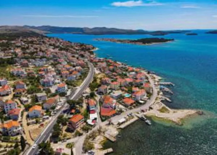 Lejlighed Apartment In Brodarica Near Beach & Krka Park